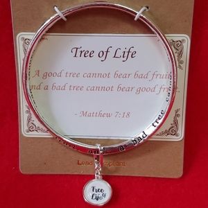 Scripture bangle bracelet Matthew 7:18